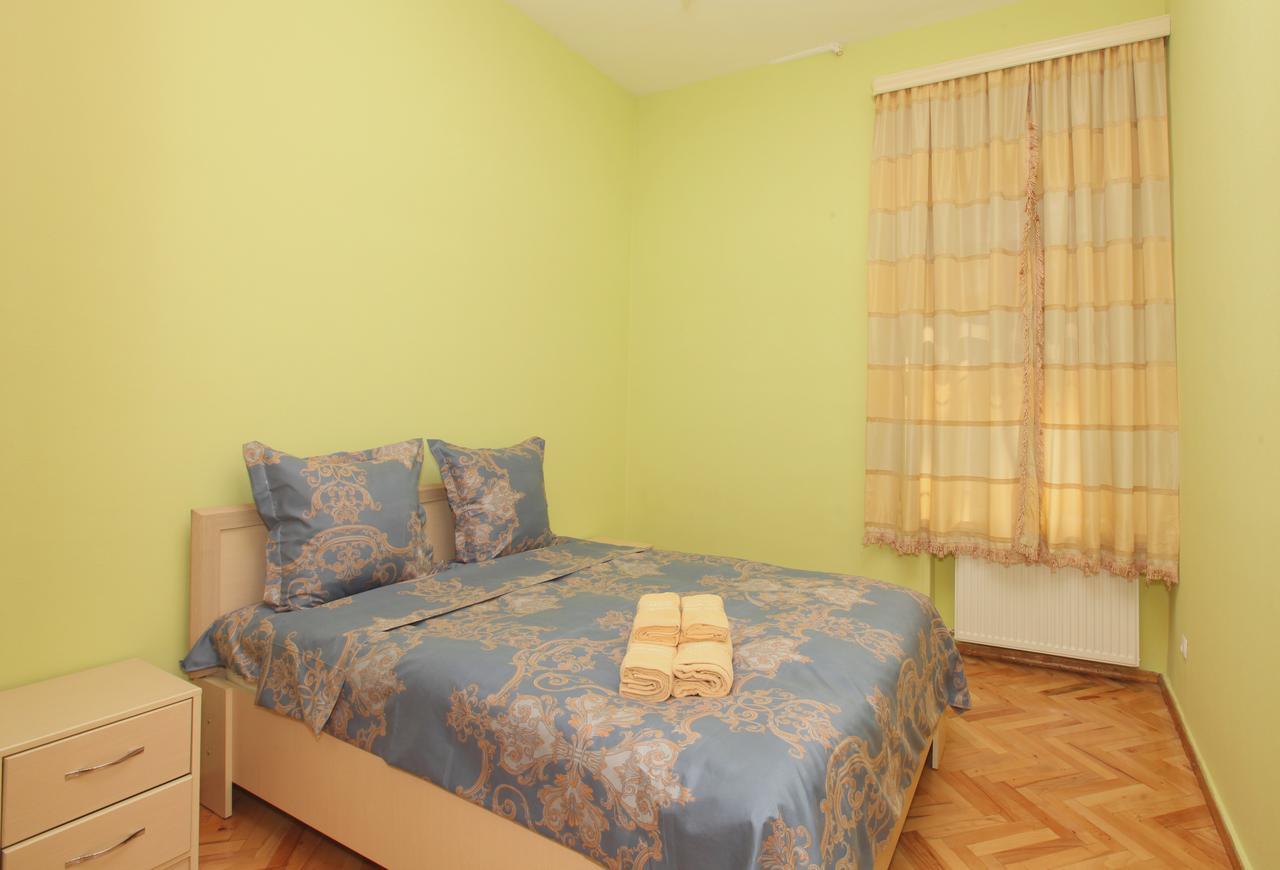 Apartment At Stalin House Tiflis Exterior foto