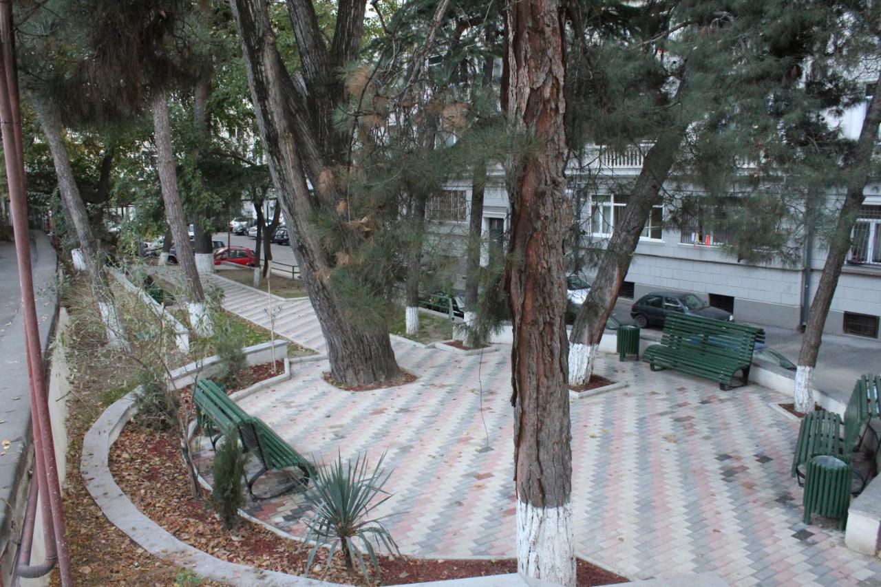 Apartment At Stalin House Tiflis Exterior foto